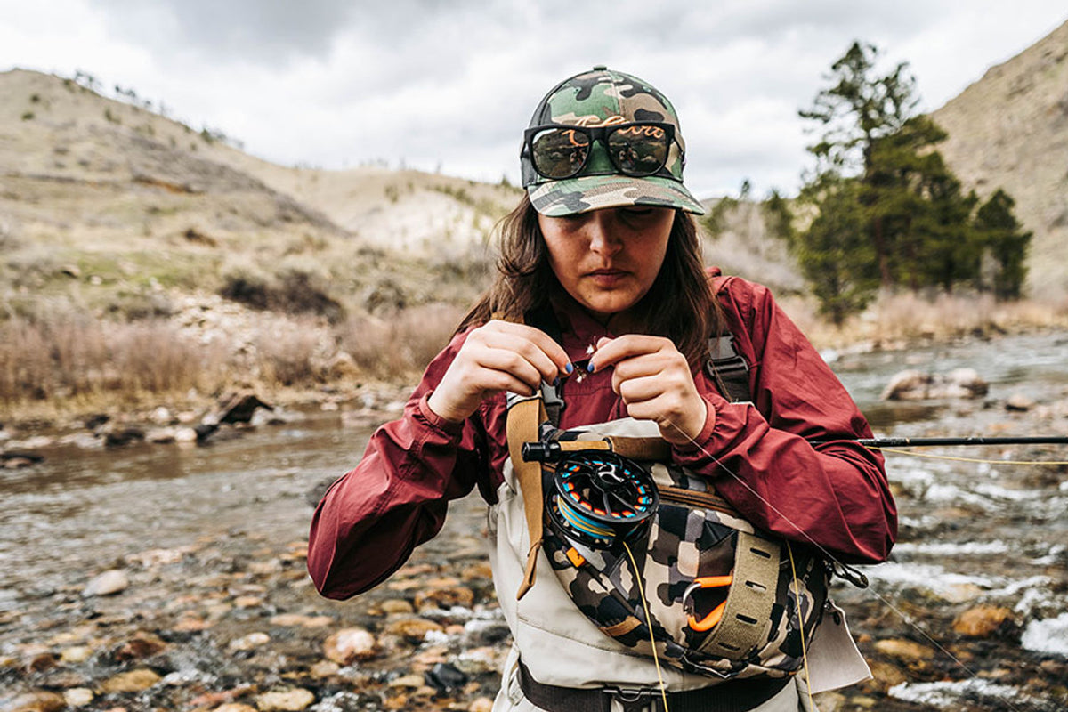 UMPQUA ZS2 BANDOLIER SLING PACK